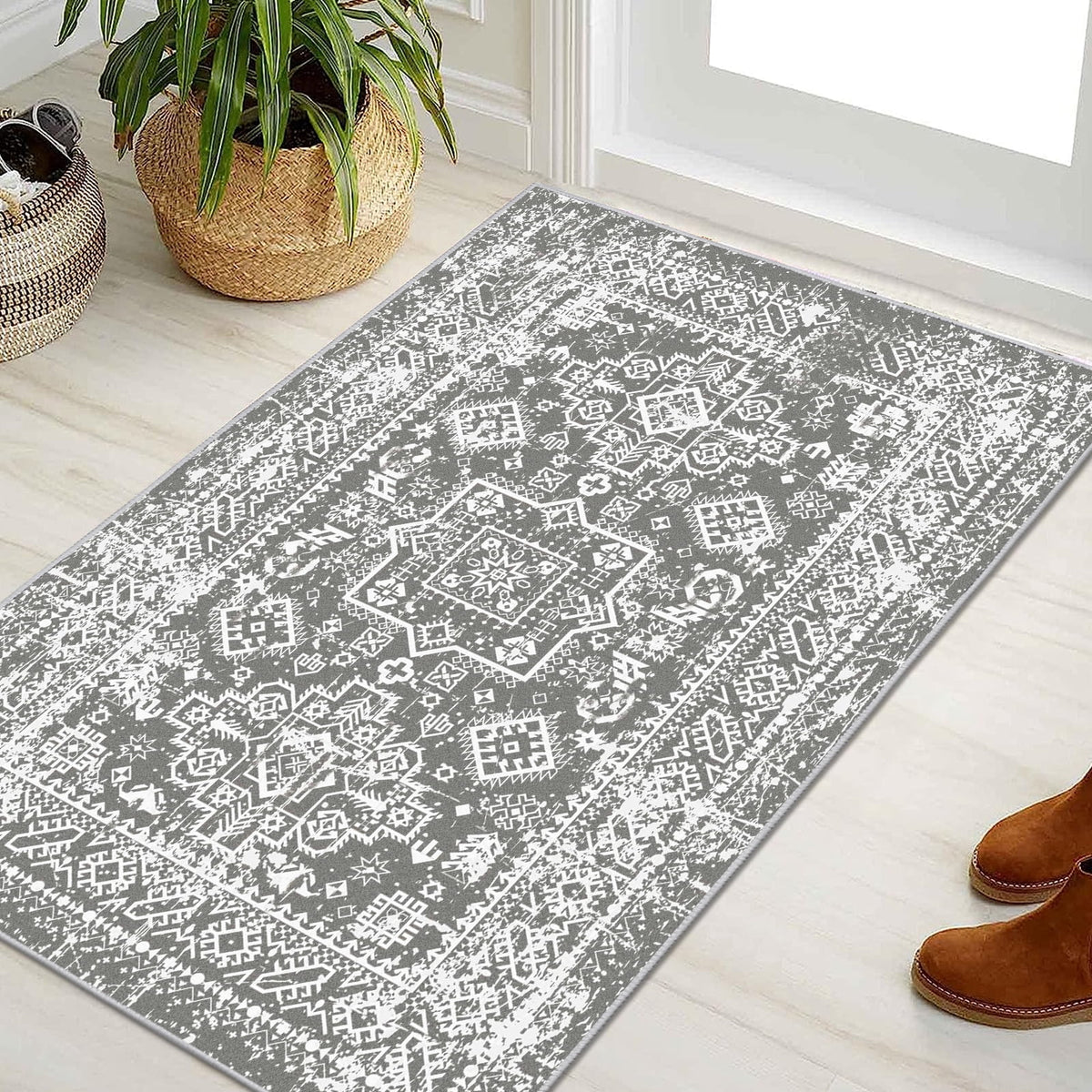 MeyJey Oriental Indoor Area Rug 2'x3' Non-Slip Machine Washable Vintage Distressed Floor Carpet for Living Room Bedroom Dining Kitchen Hallway, Gray