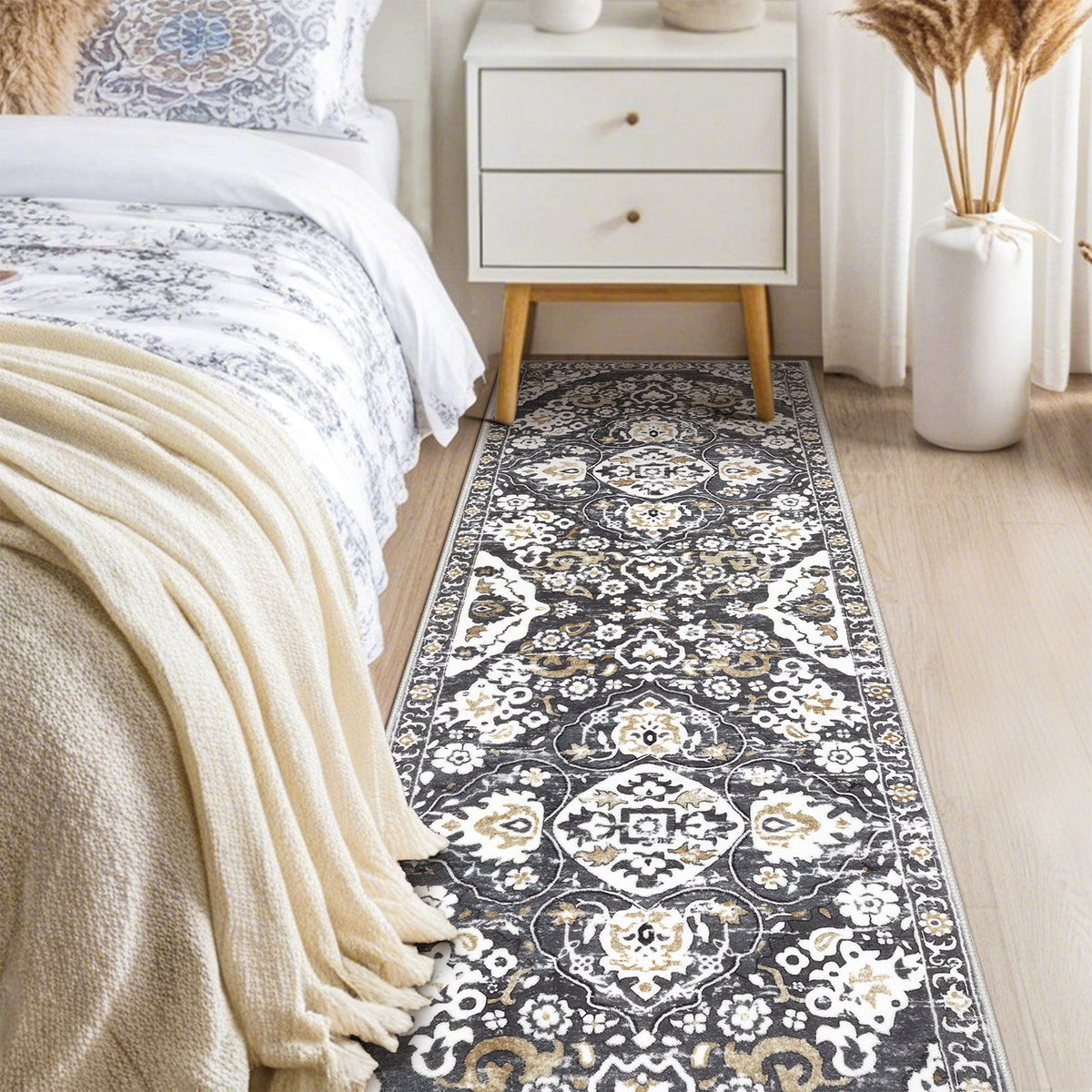 MeyJey Boho Indoor Hallway Runner Rug, Oriental Non Slip Machine Washable Area Rug Distressed Vintage Floor Carpet for Bedroom Kitchen Dinning/Living/Laundry Room